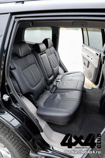 ����-����� Mitsubishi Pajero Sport, Chevrolet Trailblazer