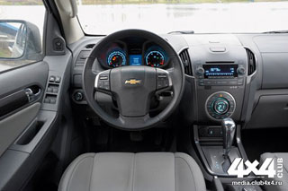 ����-����� Mitsubishi Pajero Sport, Chevrolet Trailblazer