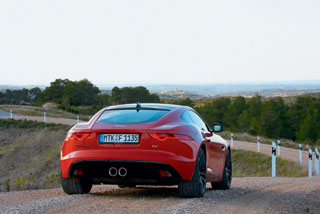 ����-����� Jaguar F-Type Coupe