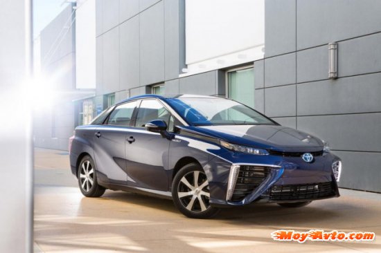 Toyota Mirai ��� ������� �������